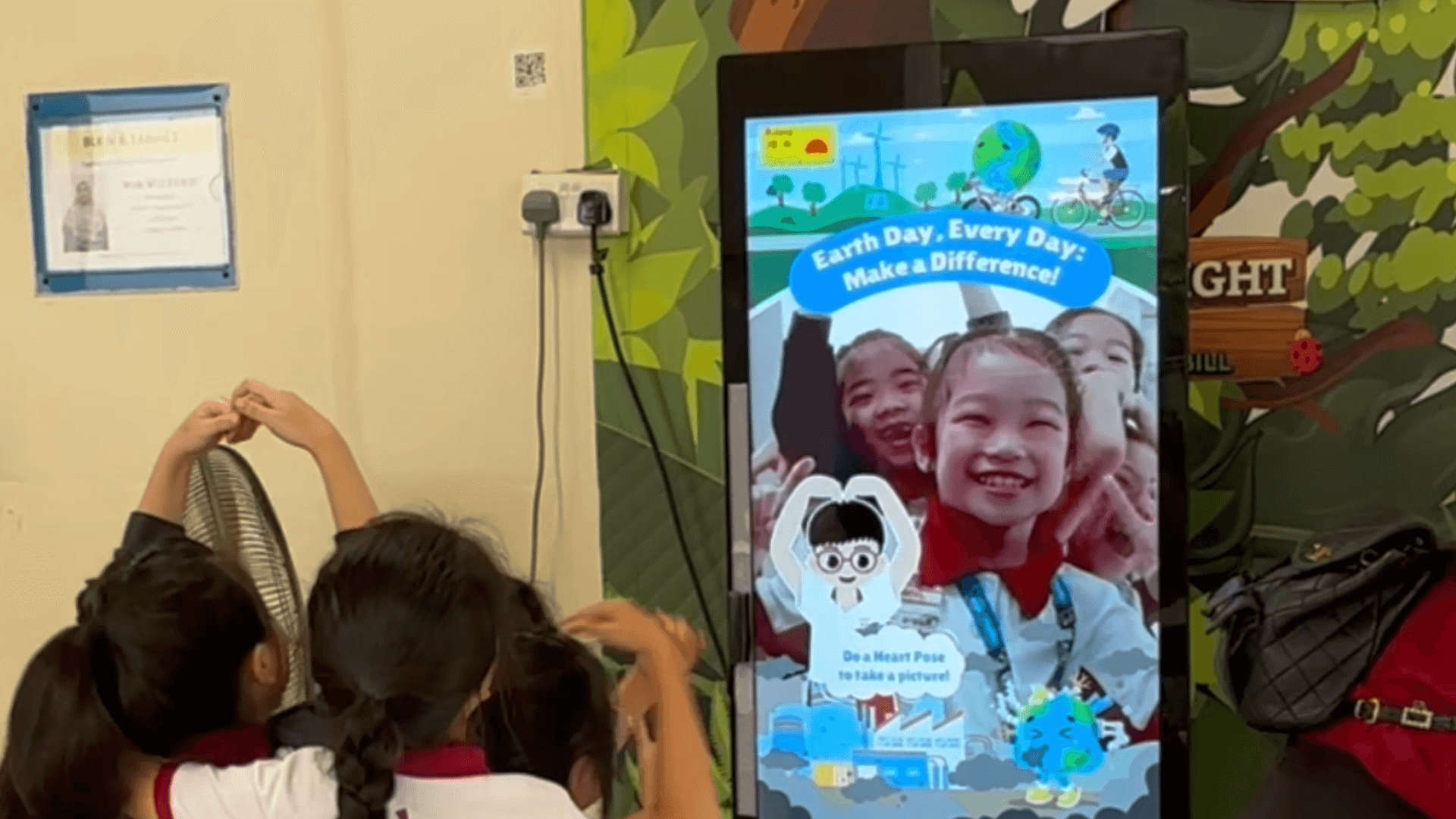 Interactive Gesture Photo Booth